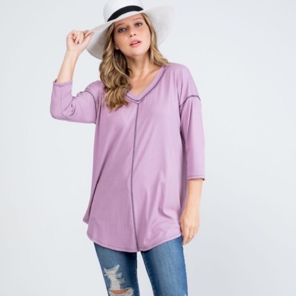 P & Rose Ribbed V-Neck
Top
